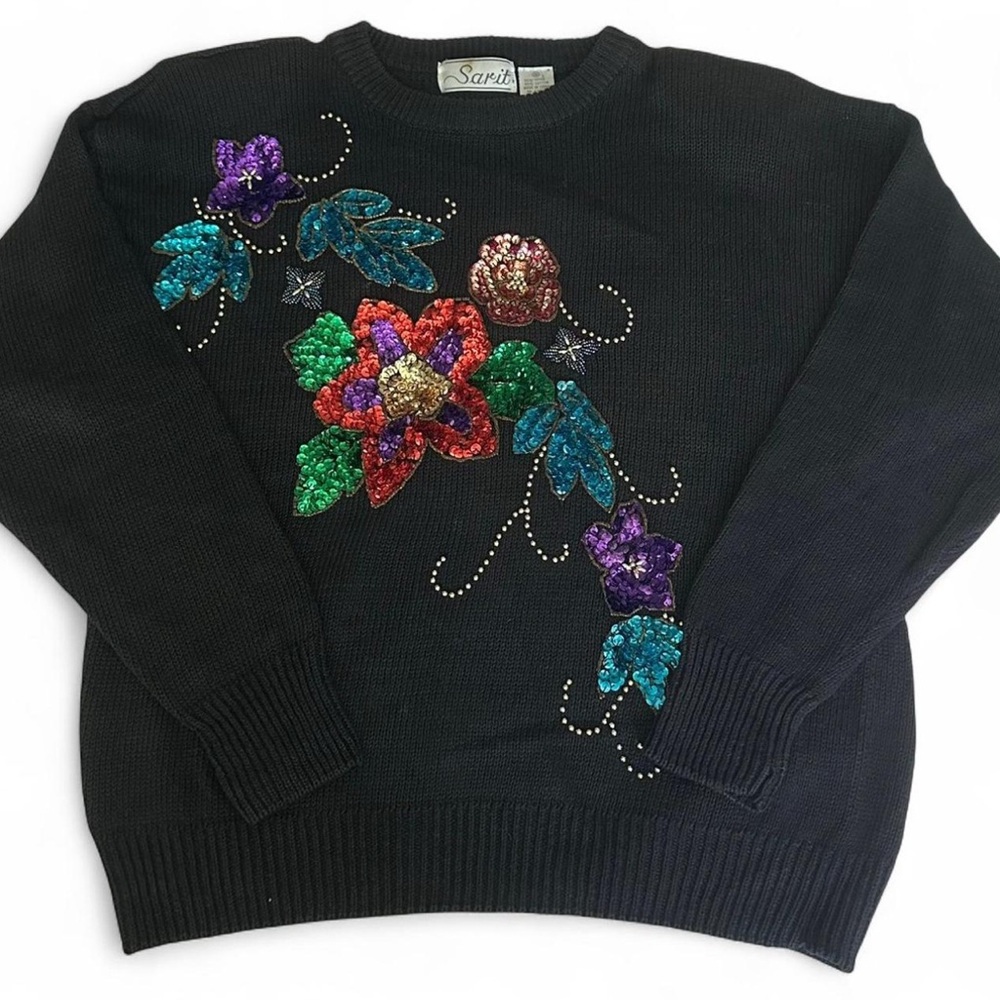 Vintage Black Crew Neck Sweater with Colorful Sequins Floral Accents